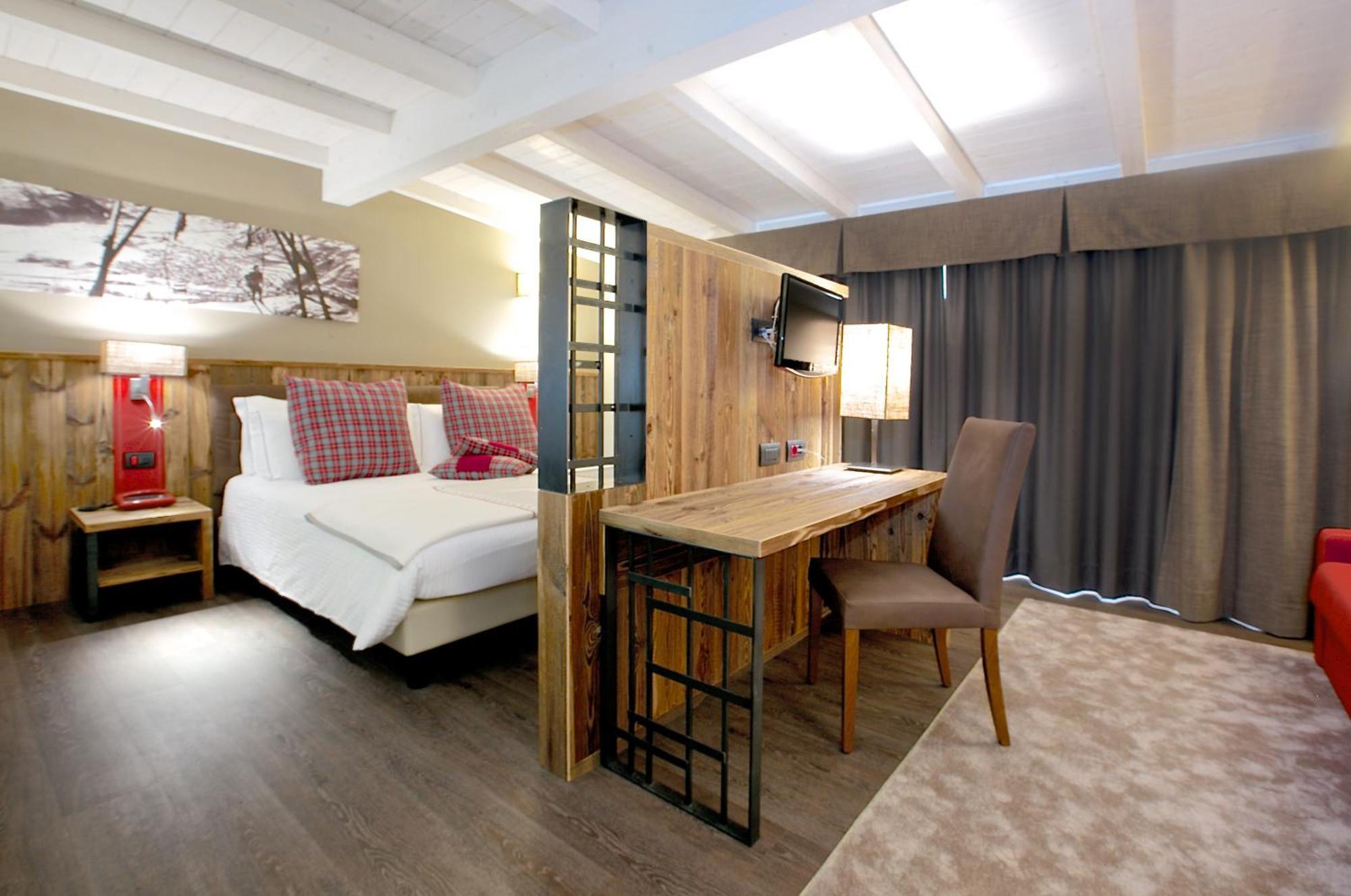 Olimpia Hotel Bormio Exterior photo