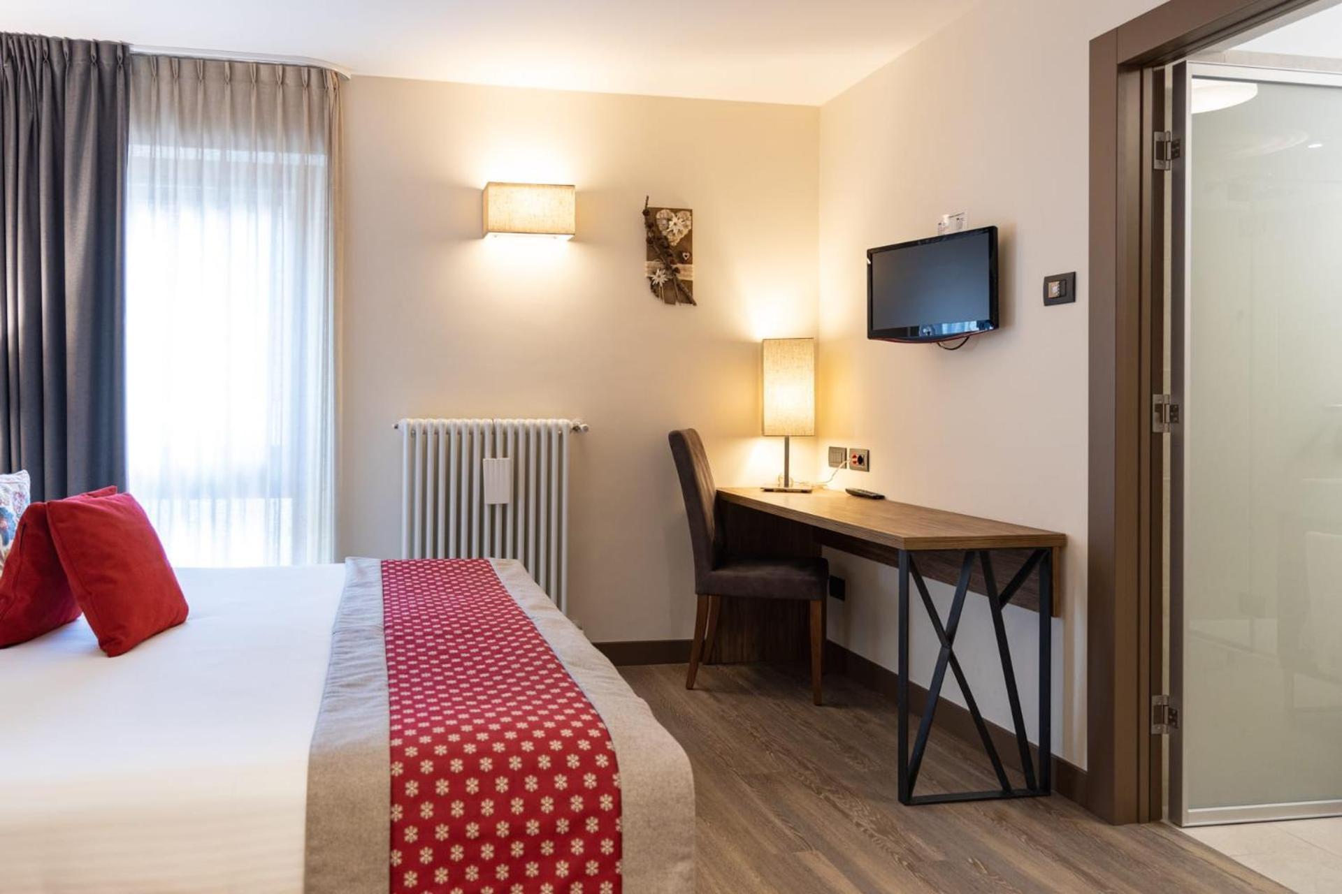 Olimpia Hotel Bormio Exterior photo